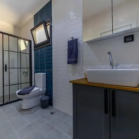 Locka / Kalkan 호텔 4*