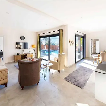 Locka / Kalkan 4* 카스