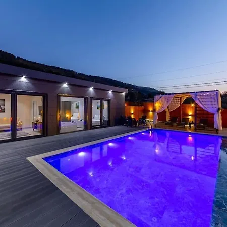 Locka / Kalkan